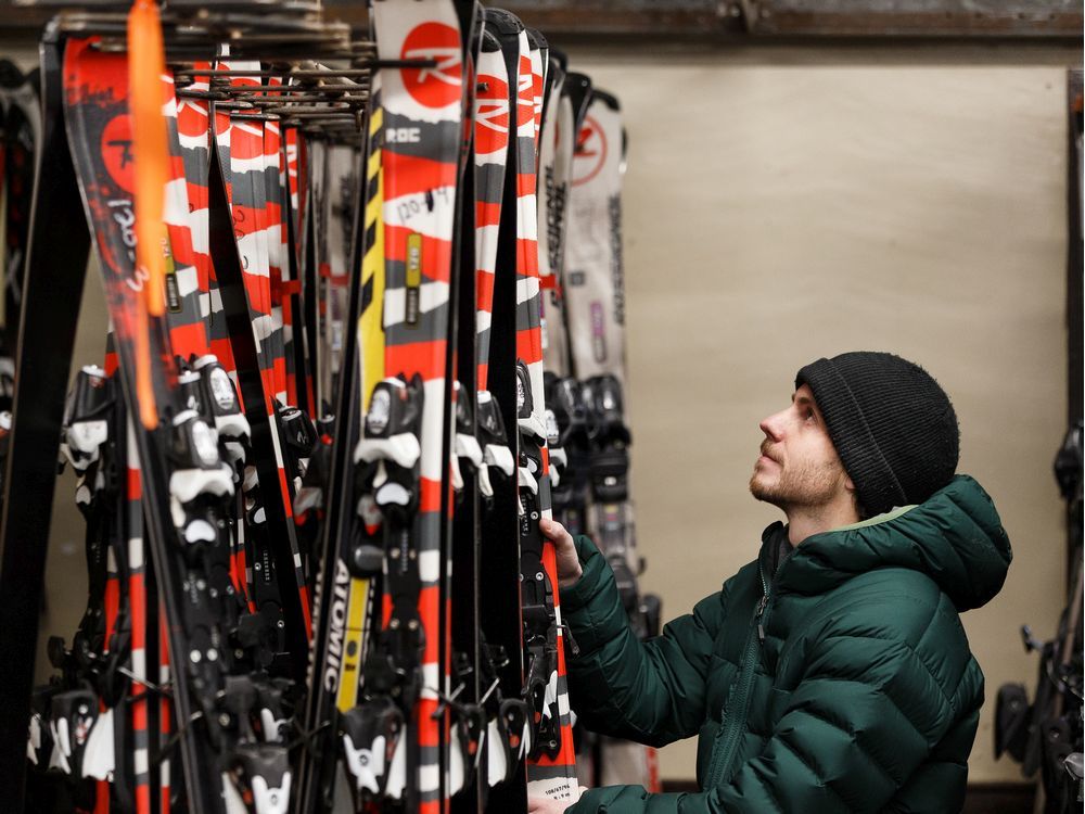Community-oriented Edmonton Ski Club set to reopen December 7